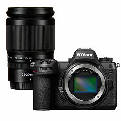 Nikon Mirrorless Camera Z6 III + 24-200mm f/4-6.3 VR